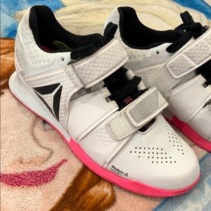 Reebok Lifter size 6 special edition white + pink